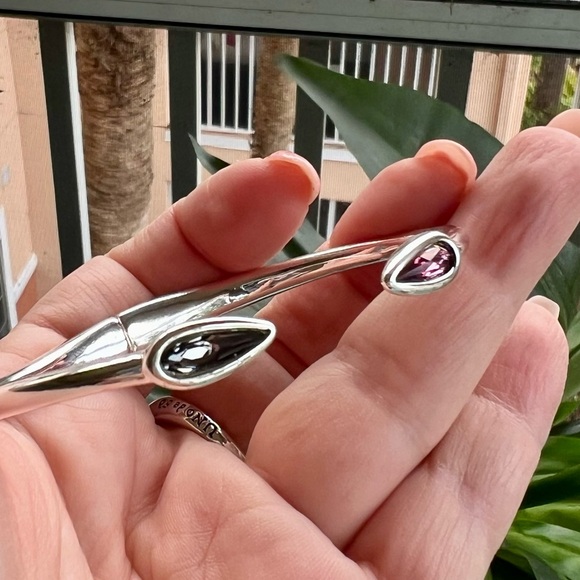 Elegant Cuff Bracelet with Pink and Gray Crystals - Picture 10 of 14